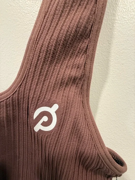 Peloton Ribbed Seamless Bra - Picture 2 of 4